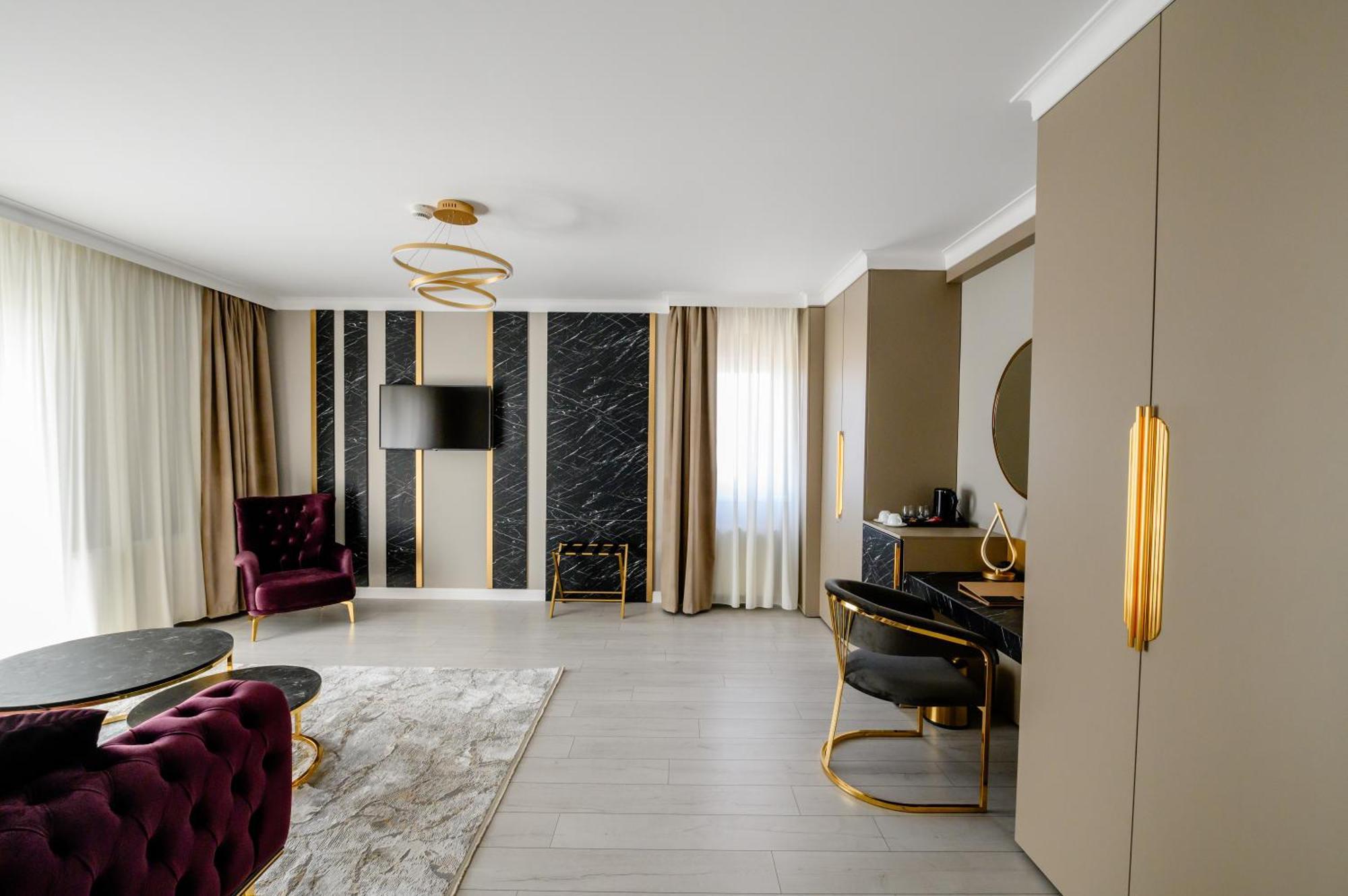 Elitte Inn & Suites Roşu Exteriör bild