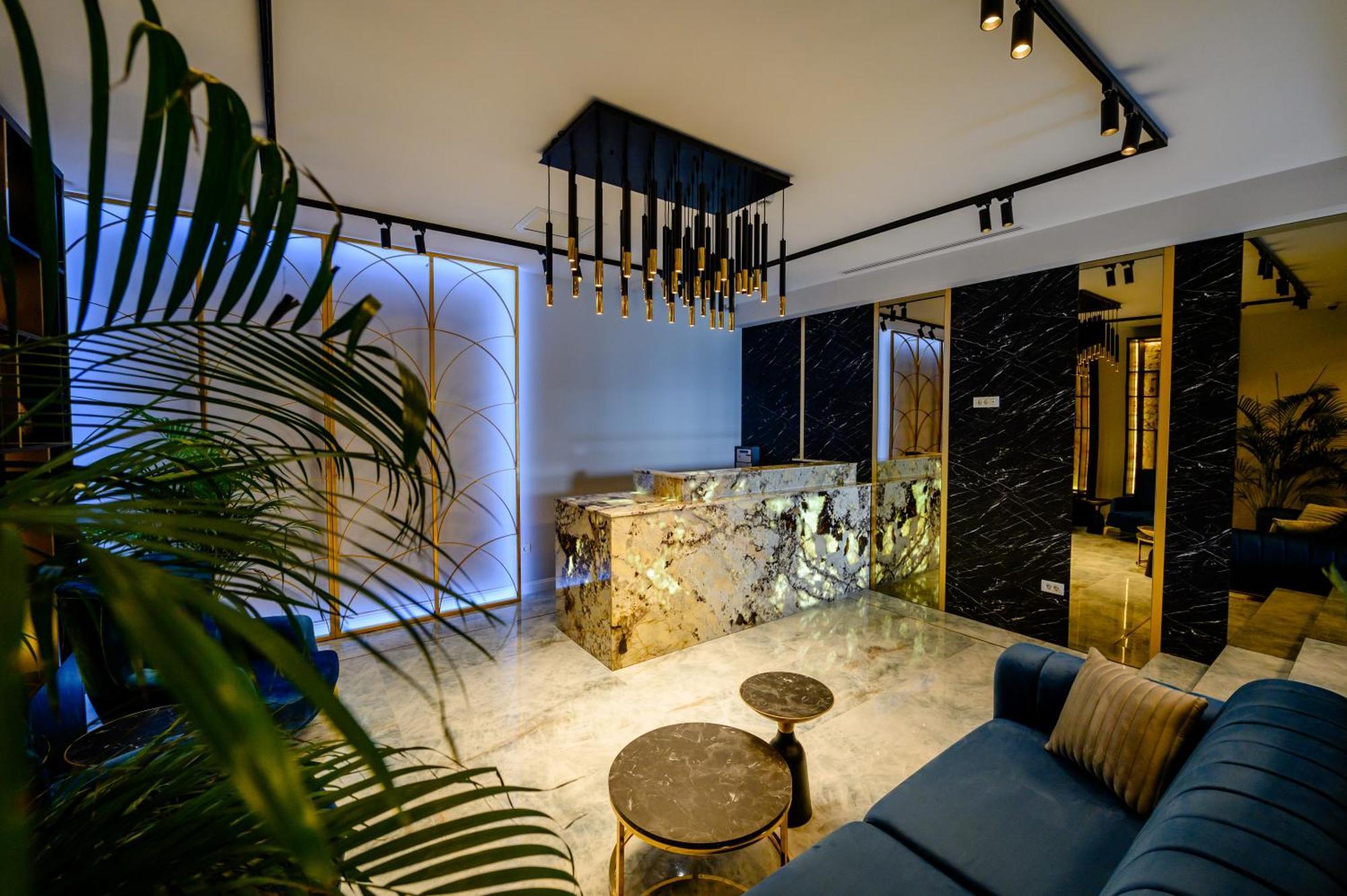 Elitte Inn & Suites Roşu Exteriör bild