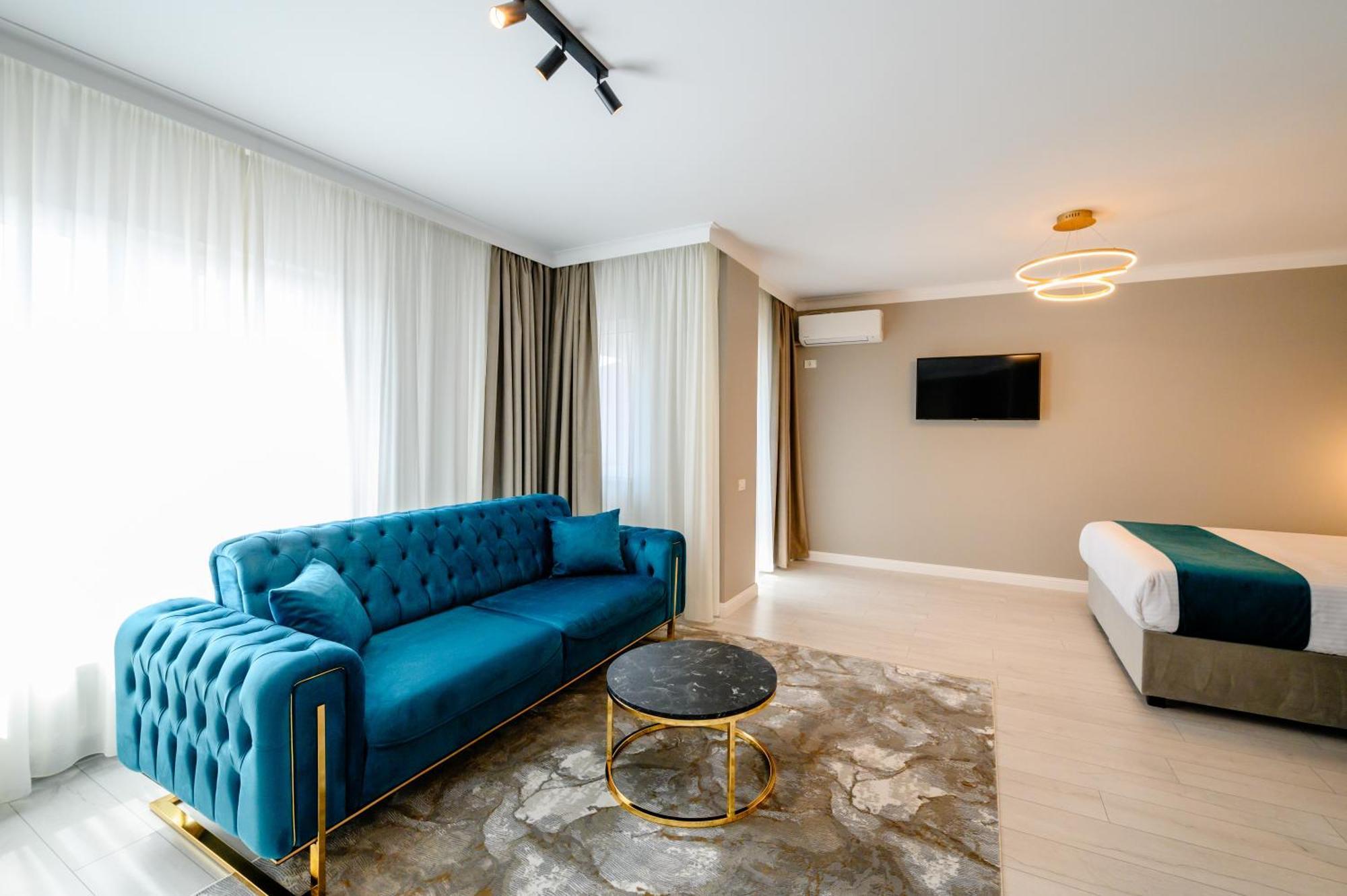 Elitte Inn & Suites Roşu Exteriör bild