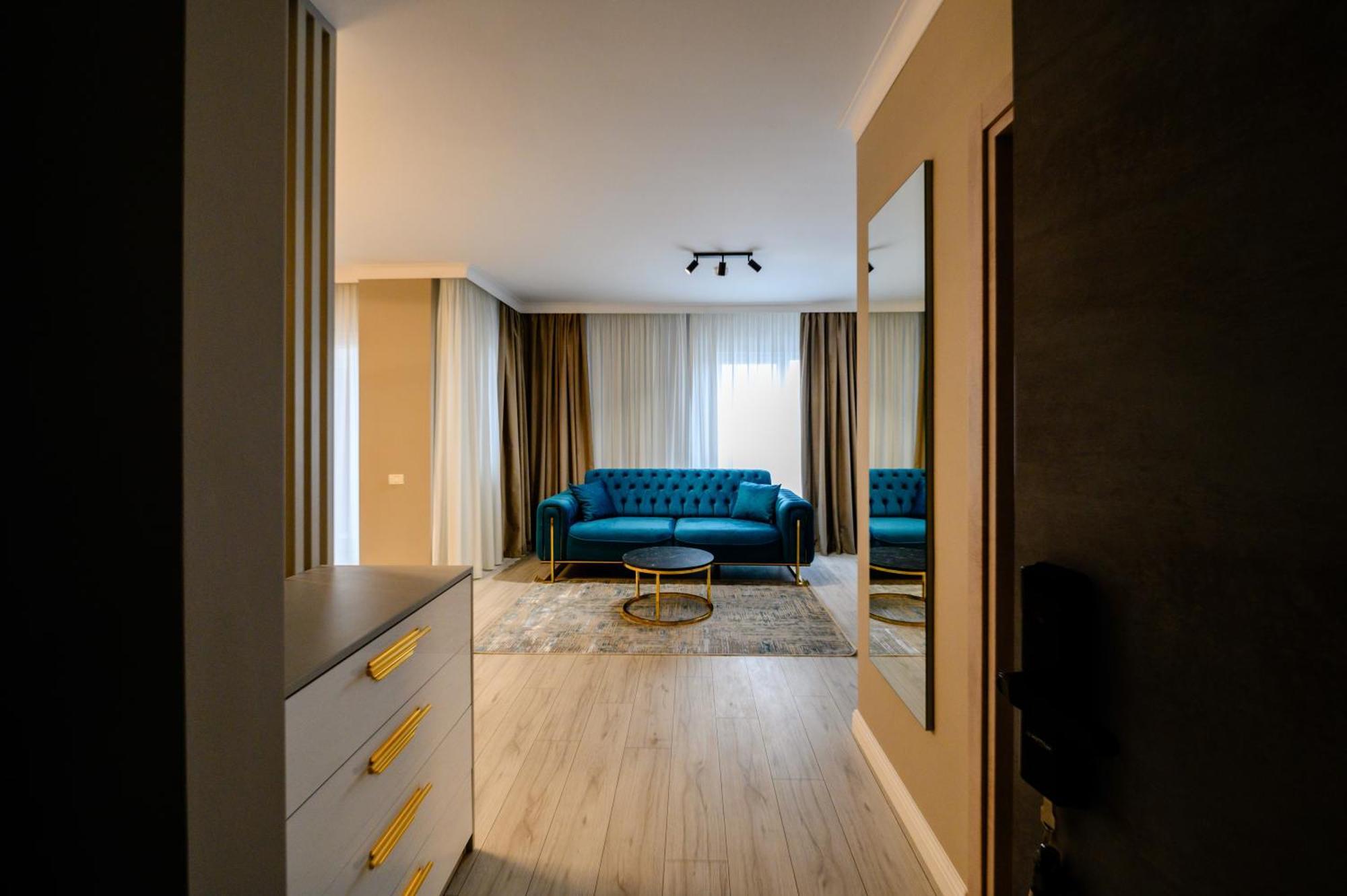 Elitte Inn & Suites Roşu Exteriör bild