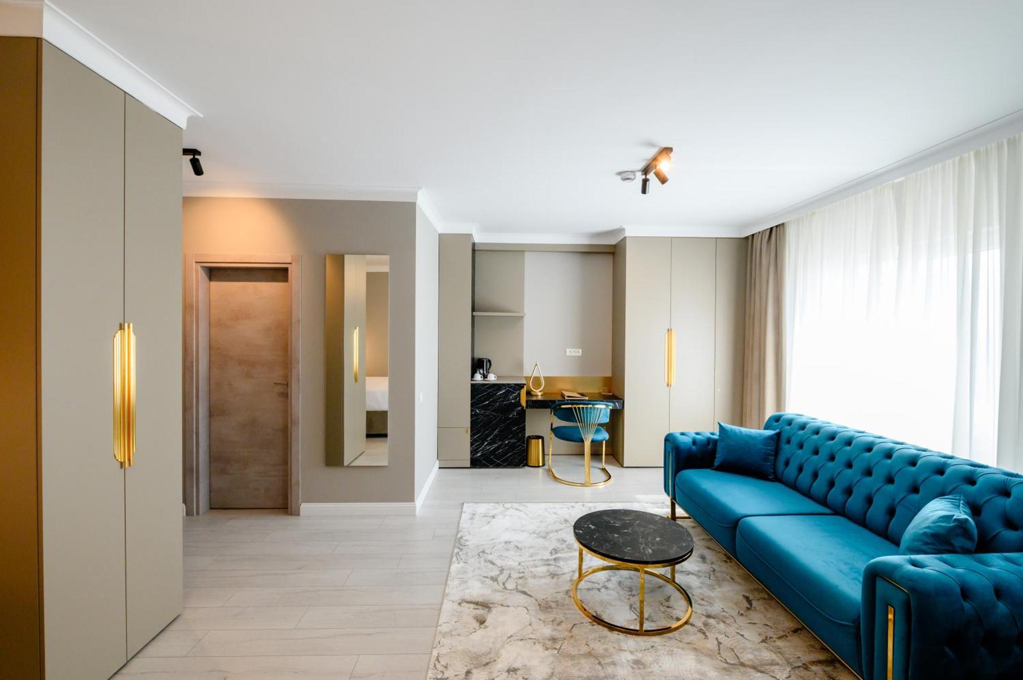 Elitte Inn & Suites Roşu Exteriör bild